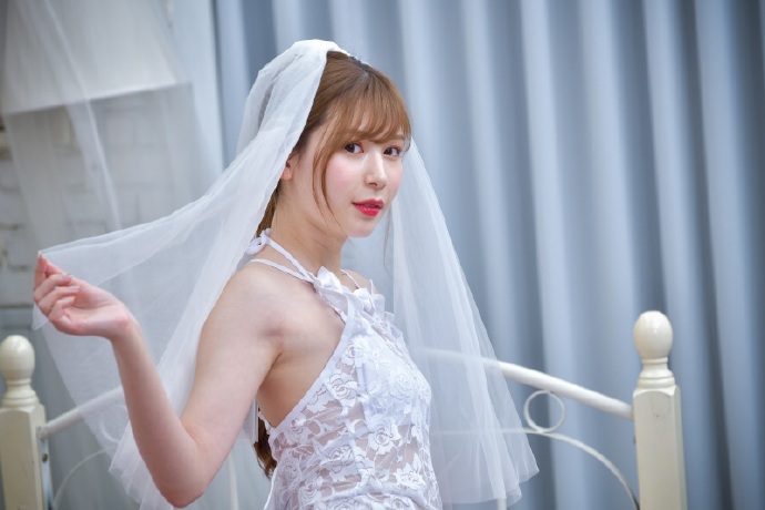 [明里紬]2020最新精彩专访作品公开[老司机车牌号]